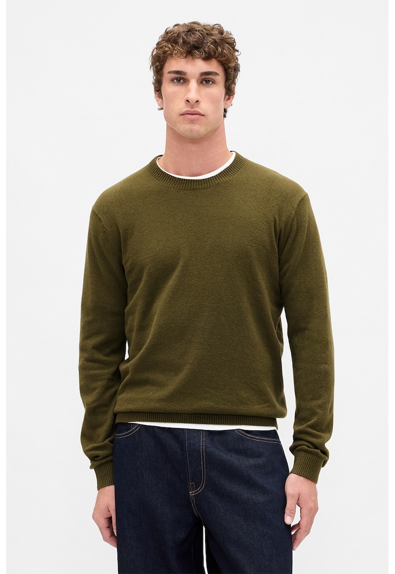 Pulover slim fit cu decolteu la baza gatului CashSoft - Kaki inchis