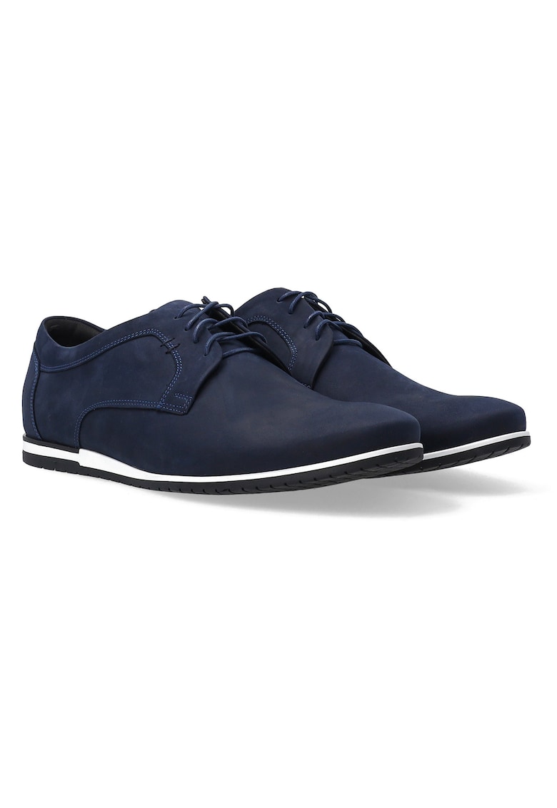 Pantofi uni din piele nabuc