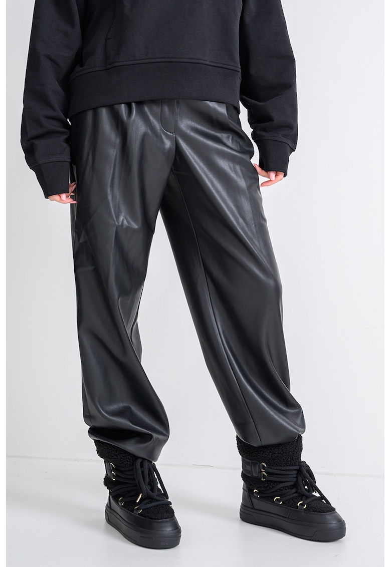 Pantaloni drepti din piele ecologica