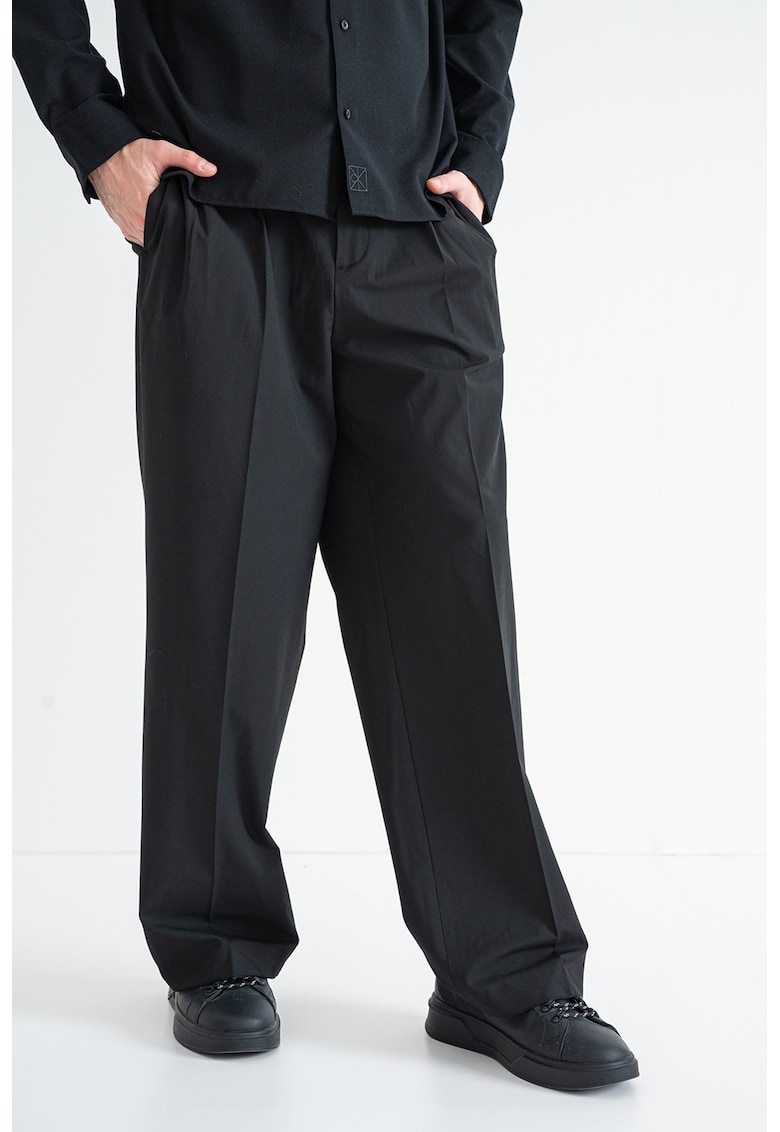Pantaloni uni cu croiala dreapta - Negru