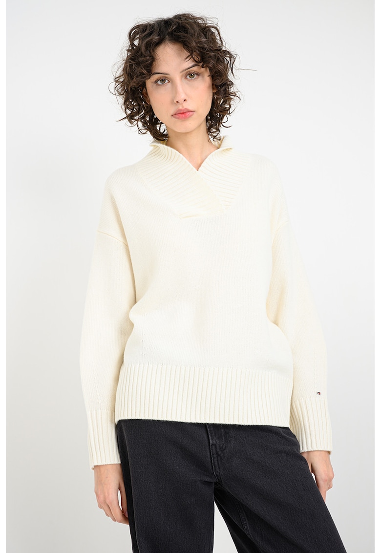 Pulover din lana cu detalii striate si maneci cazute