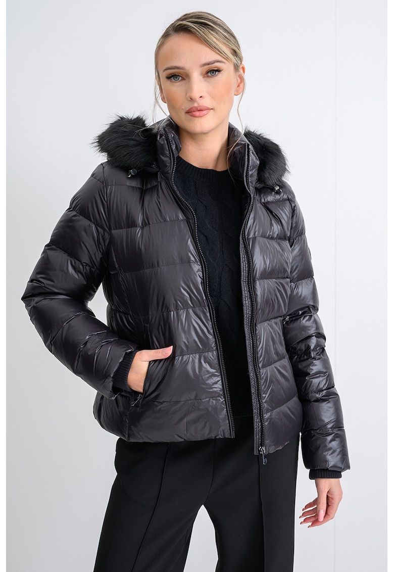 Geaca slim-fit cu umplutura de puf