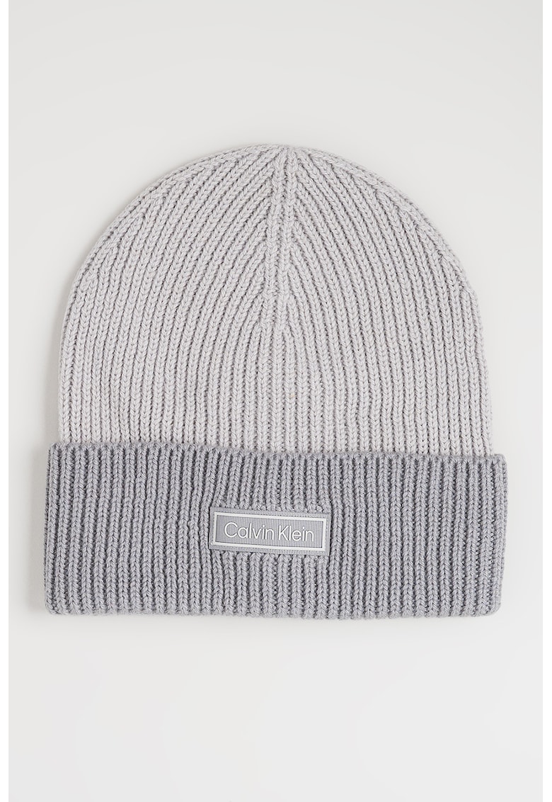 Caciula striata din amestec de lana