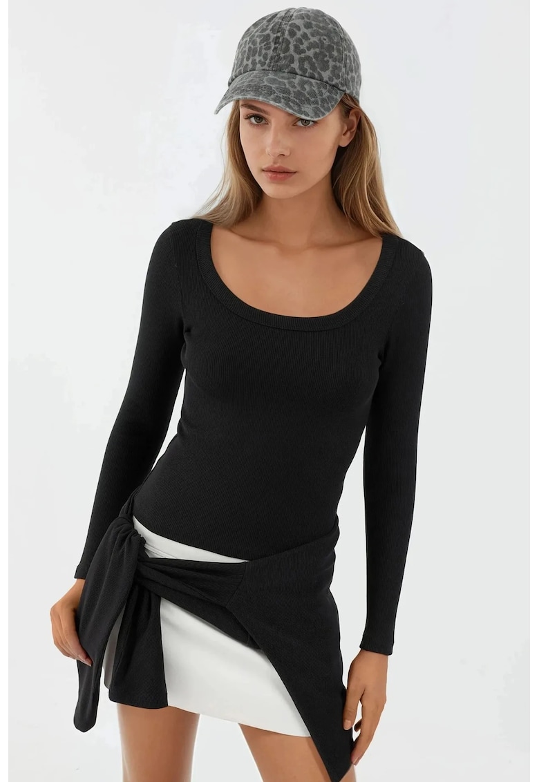Bluza pentru dama - Jerseu - Negru