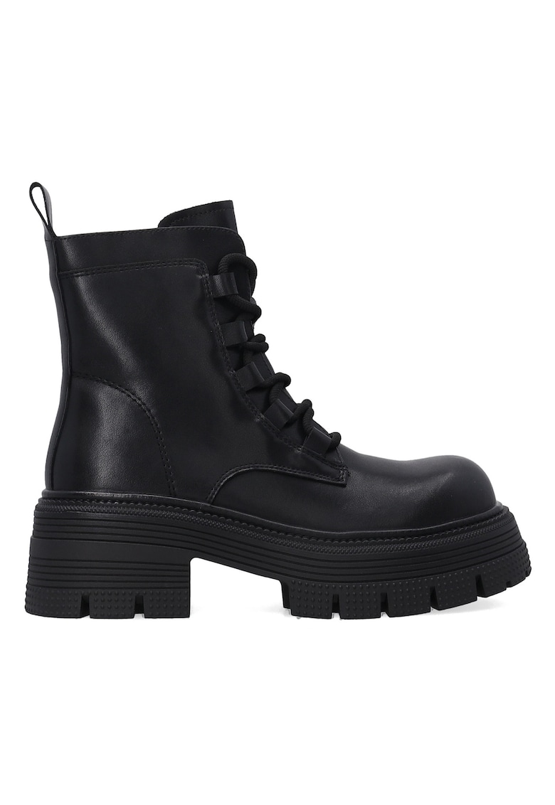 Bocanci din piele cu toc masiv -