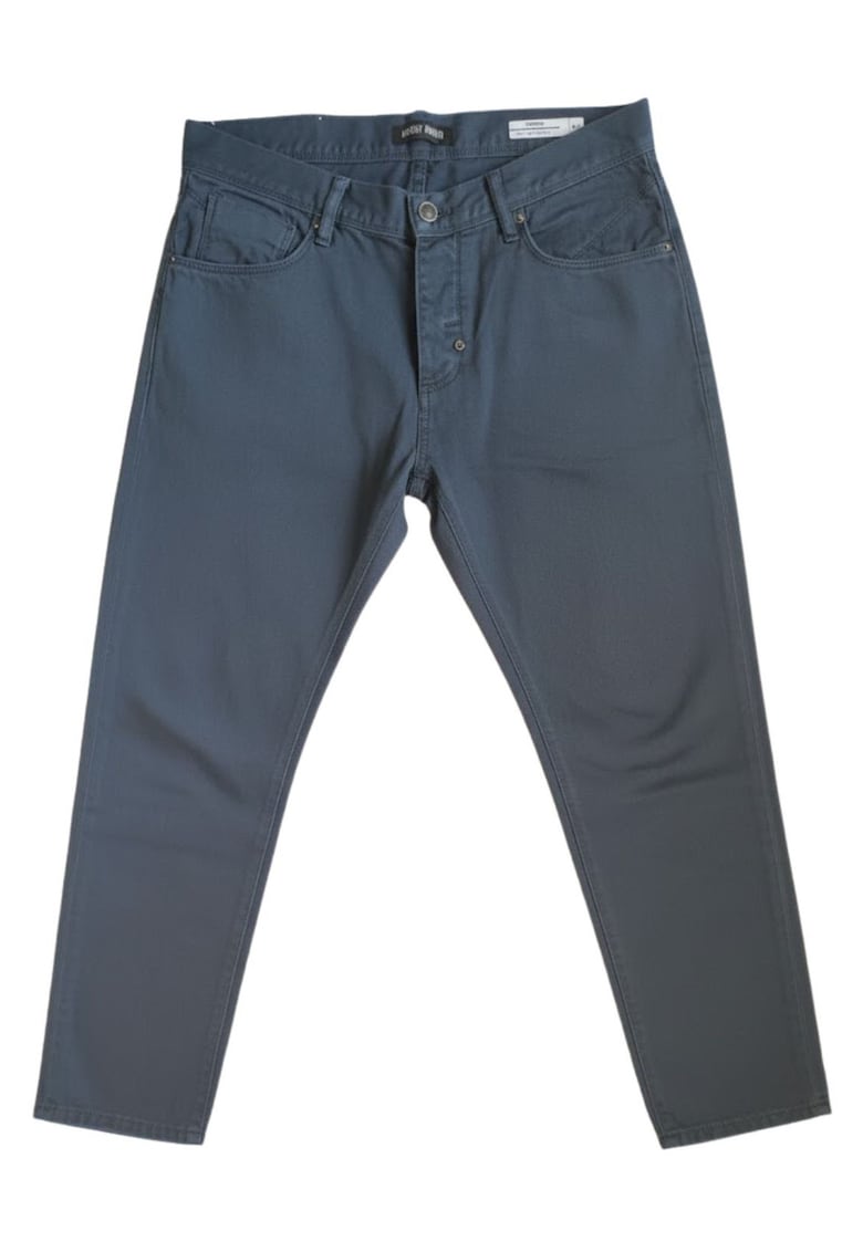 Pantaloni slim fit -
