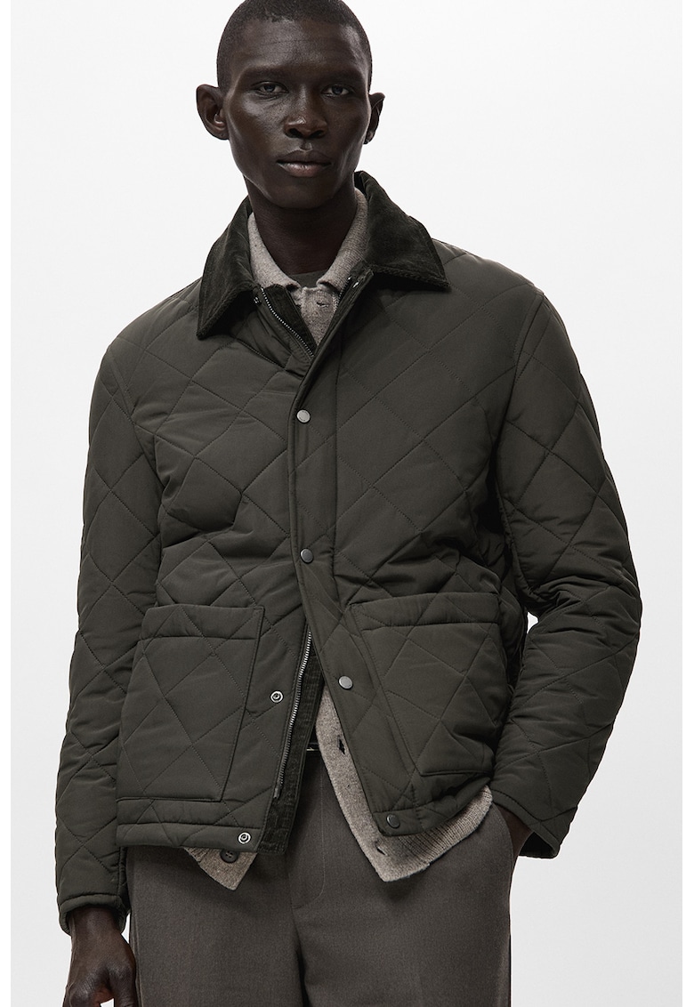 Jacheta matlasata cu finisaj rezistent la apa si guler din reiat - Verde padure