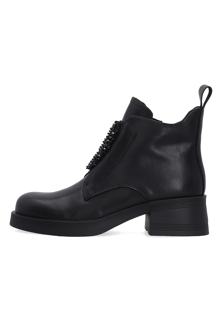 Ghete din piele cu strasuri -