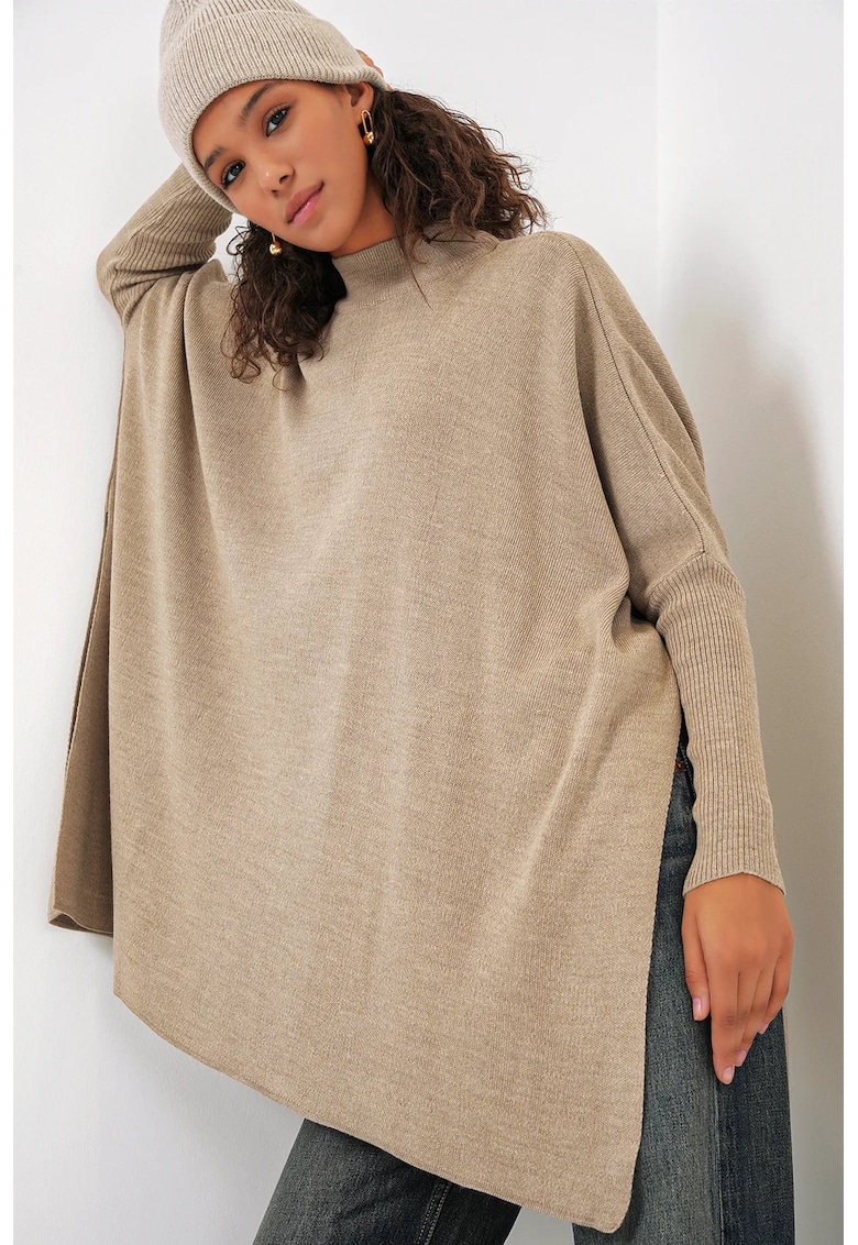 Pulovere - Femei - Pulover lejer cu guler inalt si crapaturi BDART - Bej Natural -