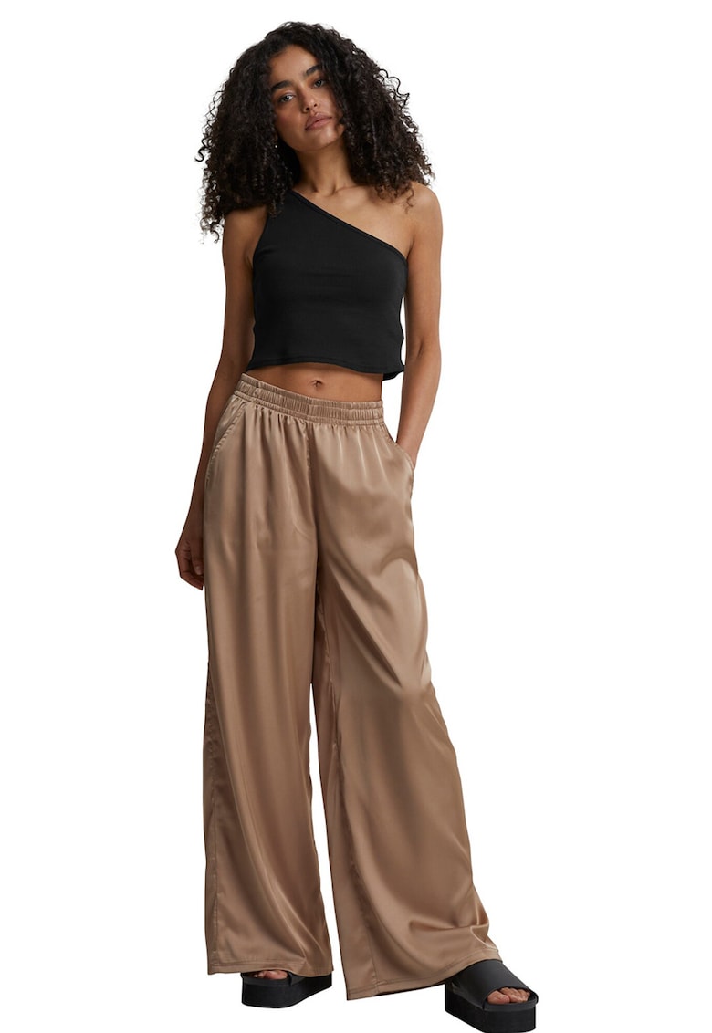 Pantaloni din satin cu croiala ampla si banda elastica in talie