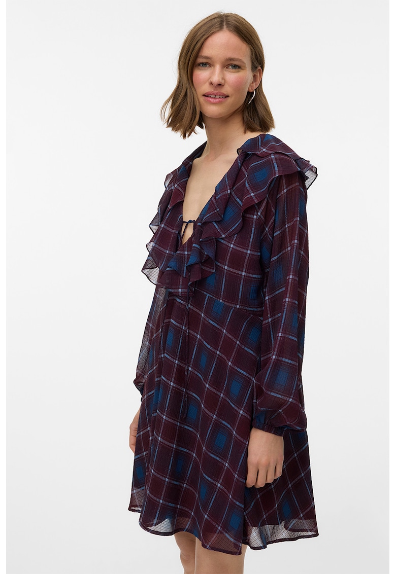 Rochie cu decolteu in V si model in carouri