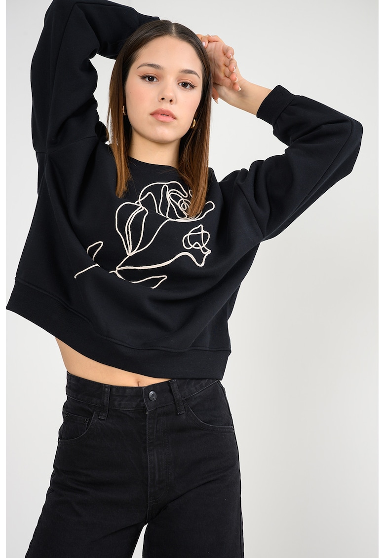 Bluza de trening lejera cu broderie