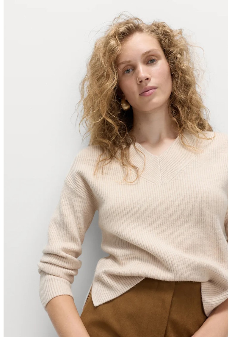 Pulover relaxed-fit cu decolteu in V - Bej