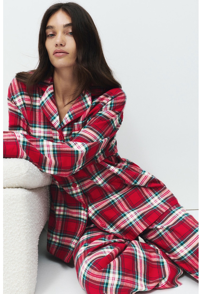 Pijama in carouri cu pantaloni lungi