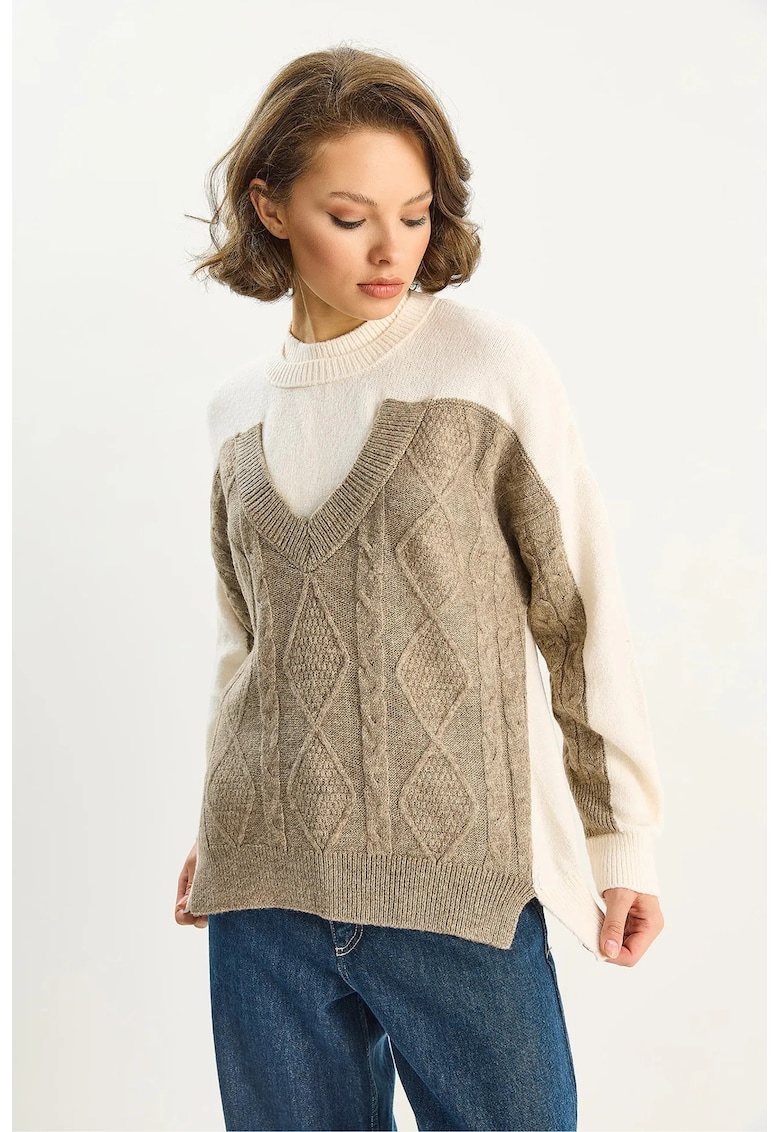 Pulovere - Femei - Pulover tricotat cu guler rotund si maneca lunga LUCCI - model Argyle - natural -