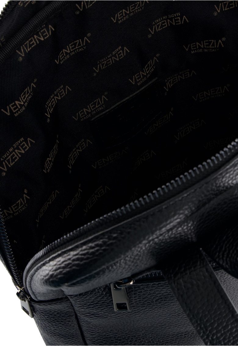 Rucsac din piele cu buzunar frontal cu clapa