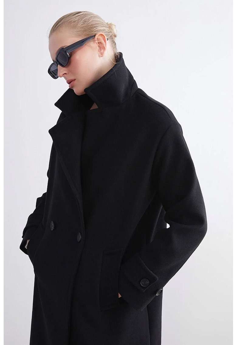 Palton cu doua randuri de nasturi