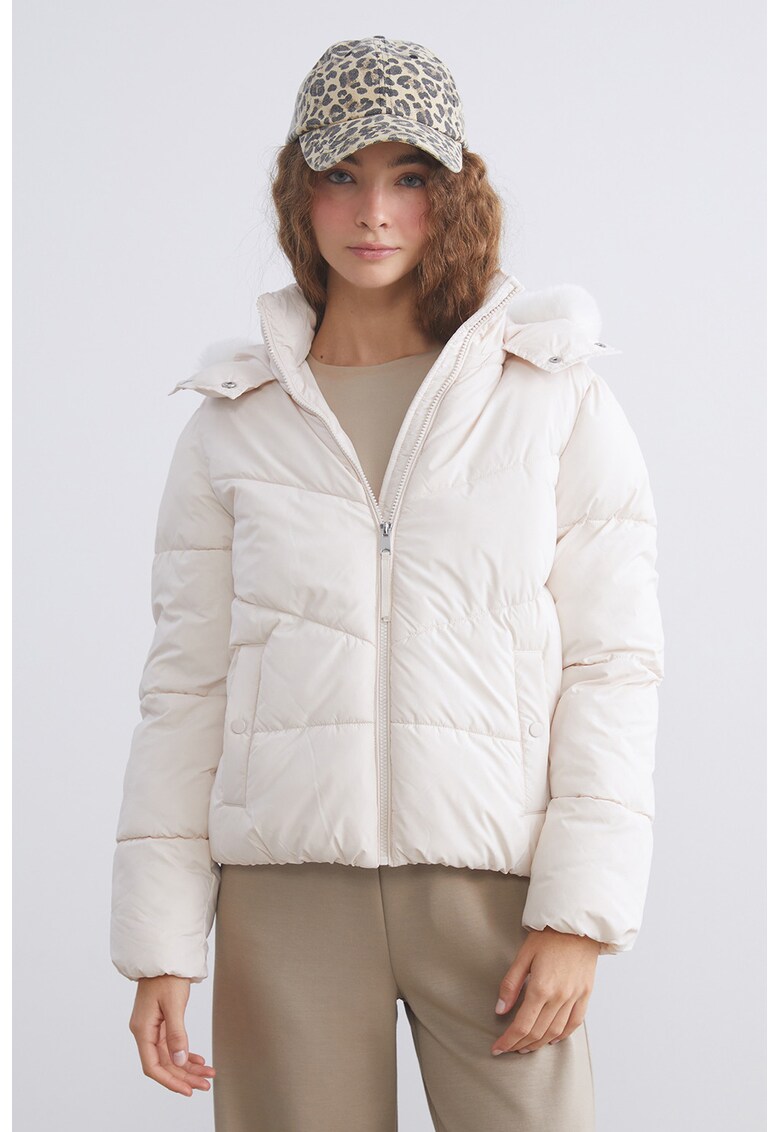 Jacheta scurta matlasata cu gluga - Alb murdar