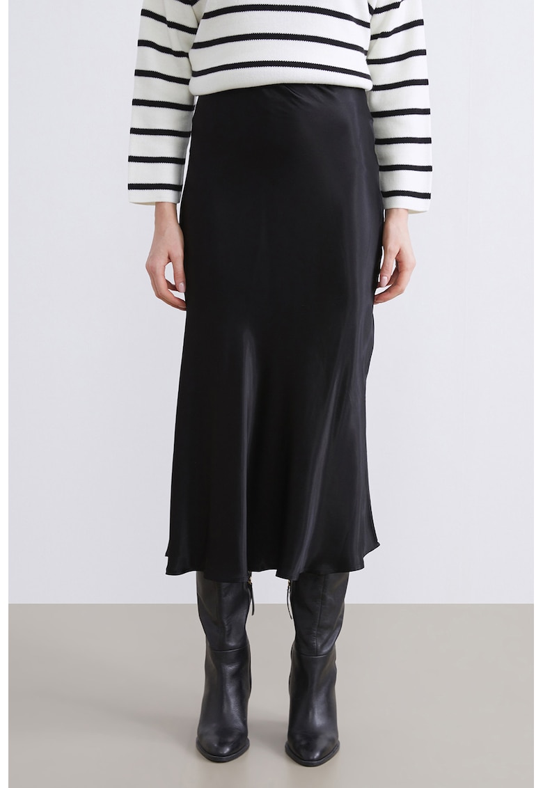 Fusta cu aspect satinat - croiala pe bie si slit lateral - Negru