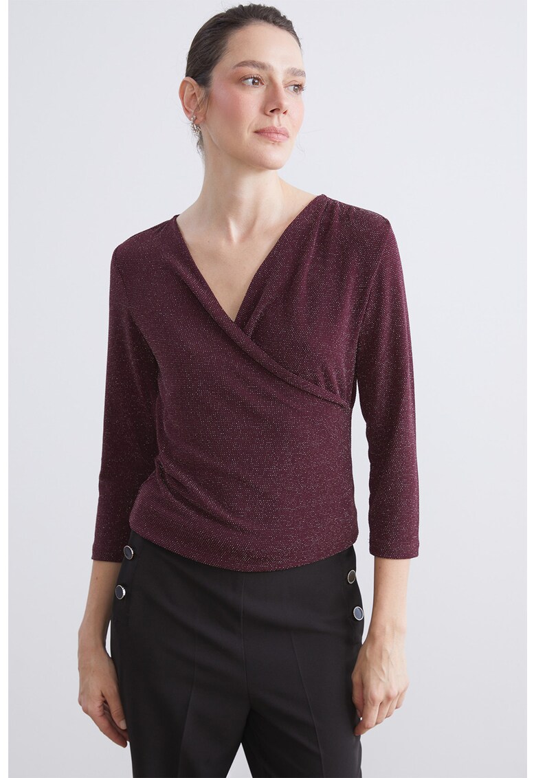 Bluza cu aspect stralucitor si decolteu in V - Visiniu