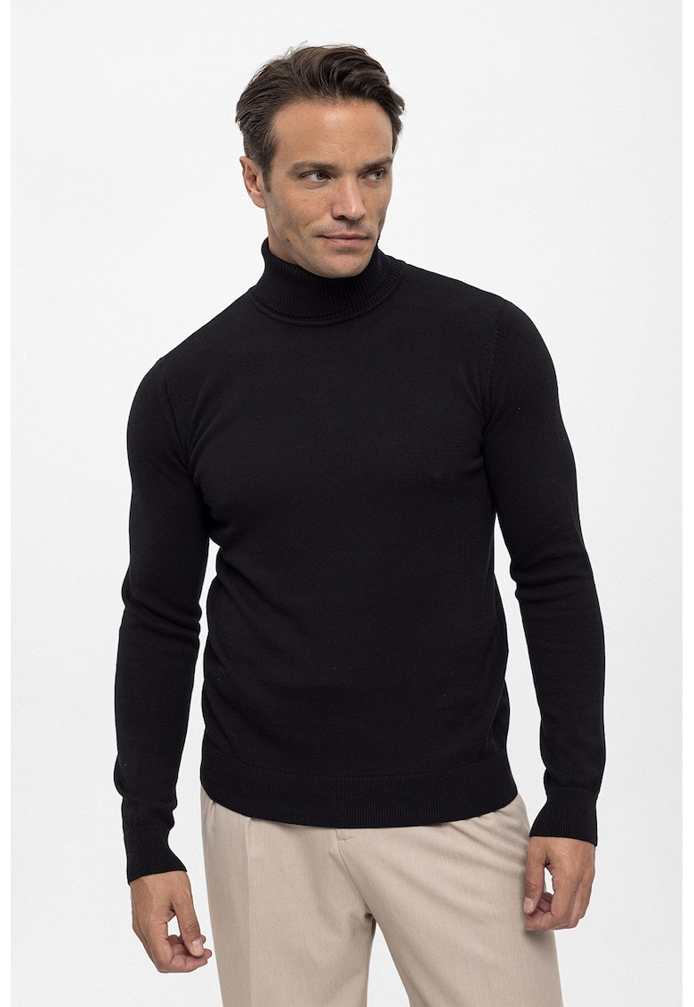 Pulover de bumbac cu guler inalt