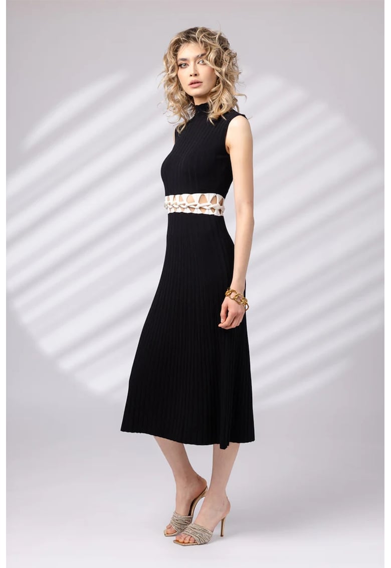 Rochie cu decupaje in talie - fara maneci - Negru
