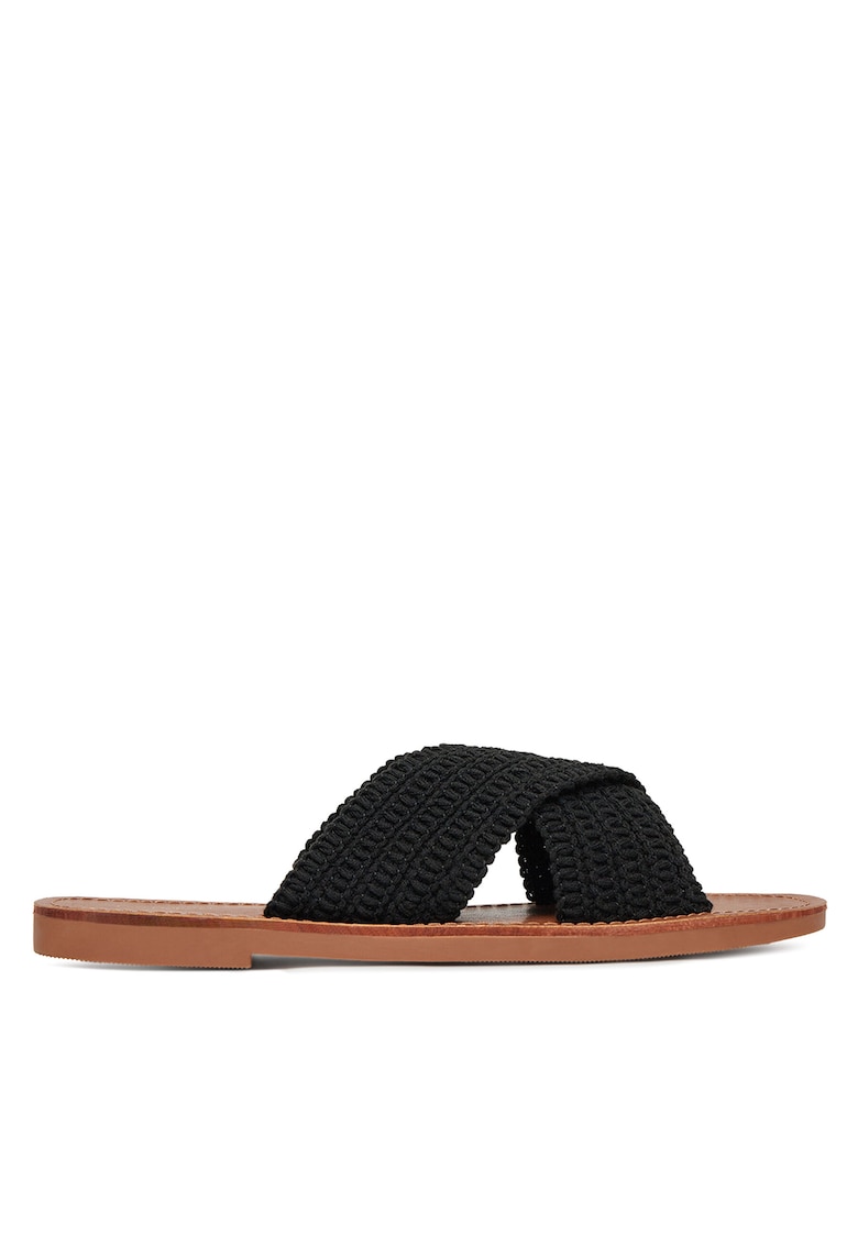 Papuci model E4736-1 - negru
