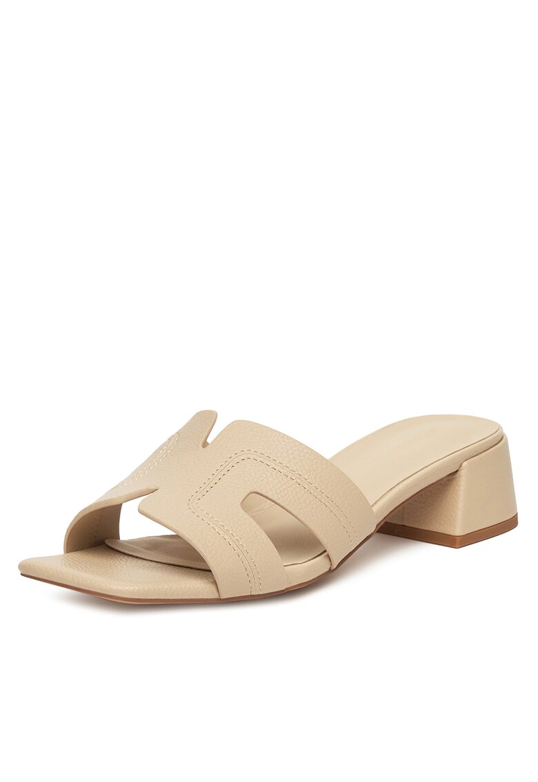 Papuci cu toc dama bej