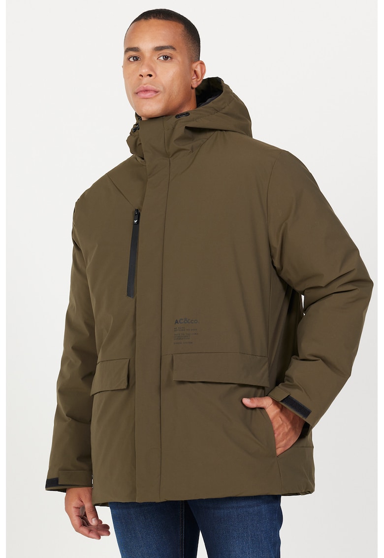 Geaca cu gluga si buzunare cu clapa