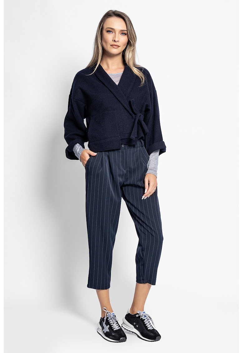 Pantaloni capri cu model cu dungi discrete - Bleumarin