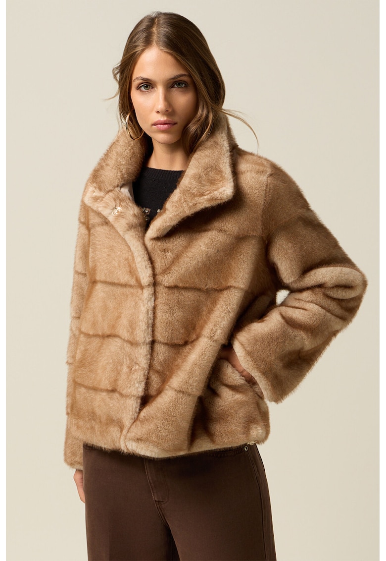 Palton din blana sintetica cu guler inalt - Maro nisip