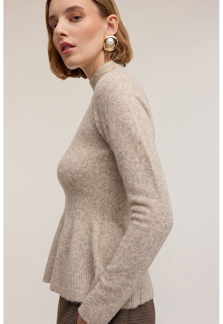 Pulover din amestec de lana cu terminatie cu volan