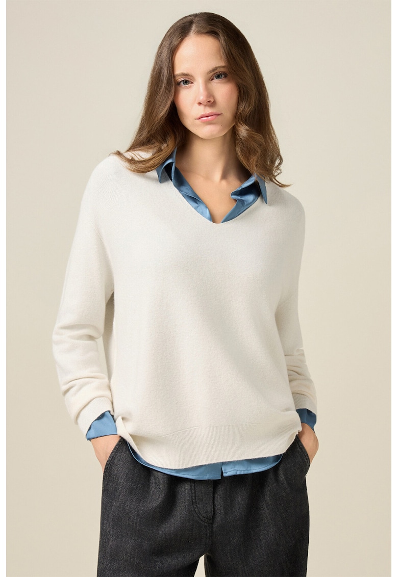 Pulover uni cu decolteu in V - Alb