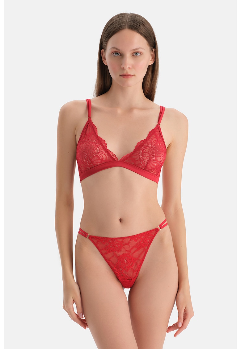 Chiloti tanga din dantela