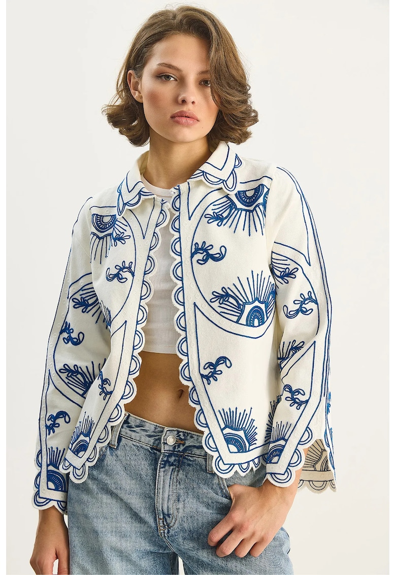 Geaca tip pulover - brodata - albastru cerulean - textil