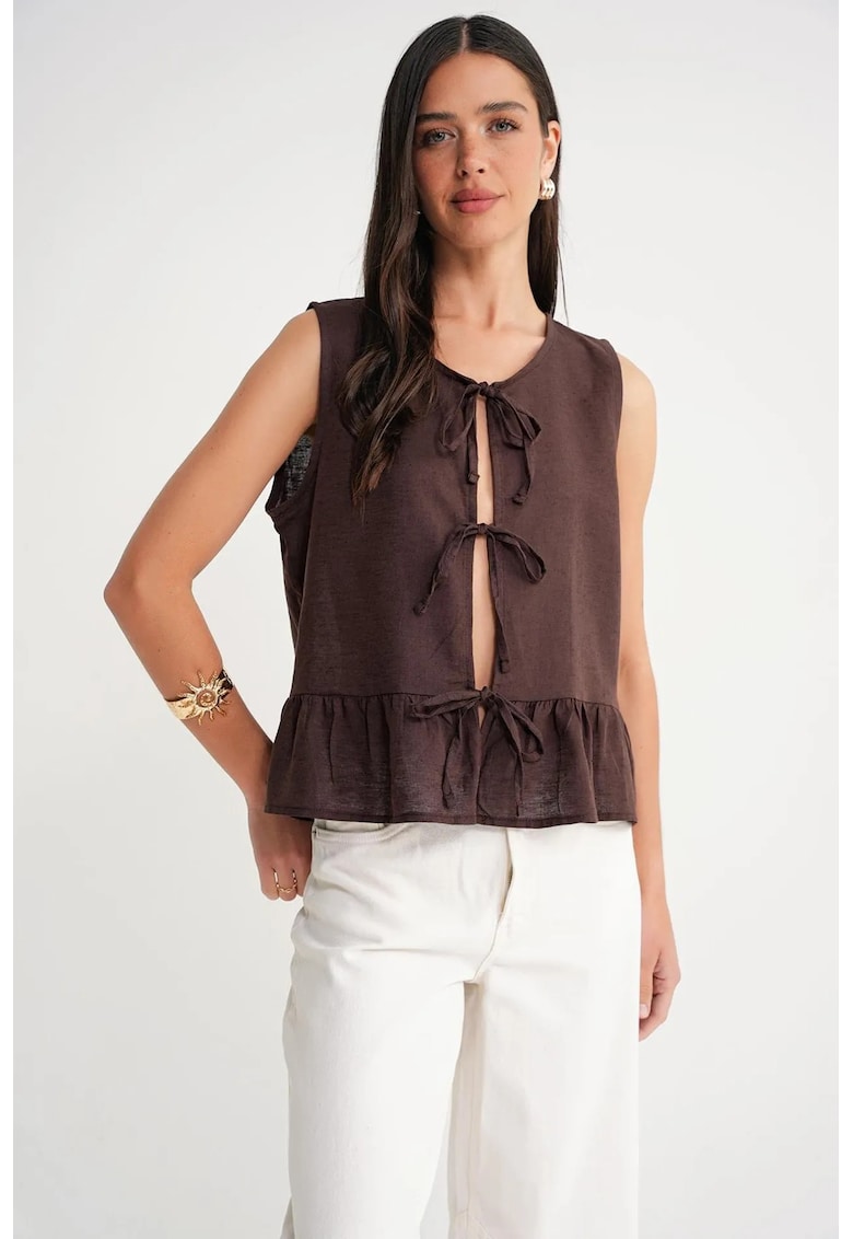 Maiou volane - nod in fata - maro cafeniu - textil