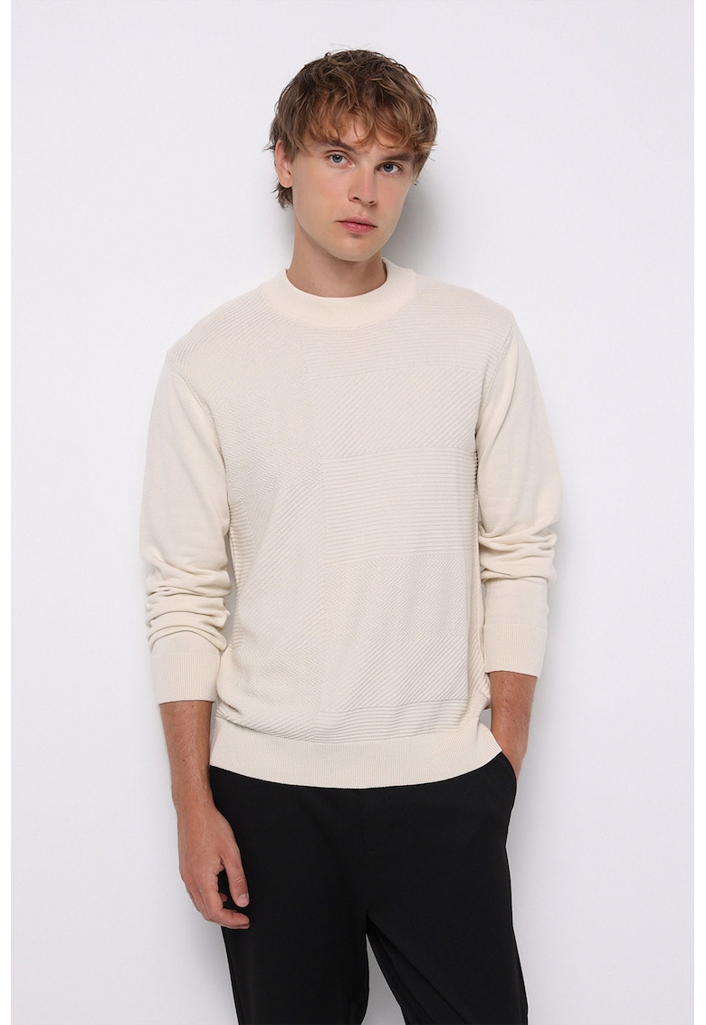 Pulover din amestec de bumbac cu decolteu la baza gatului si aspect texturat - Crem