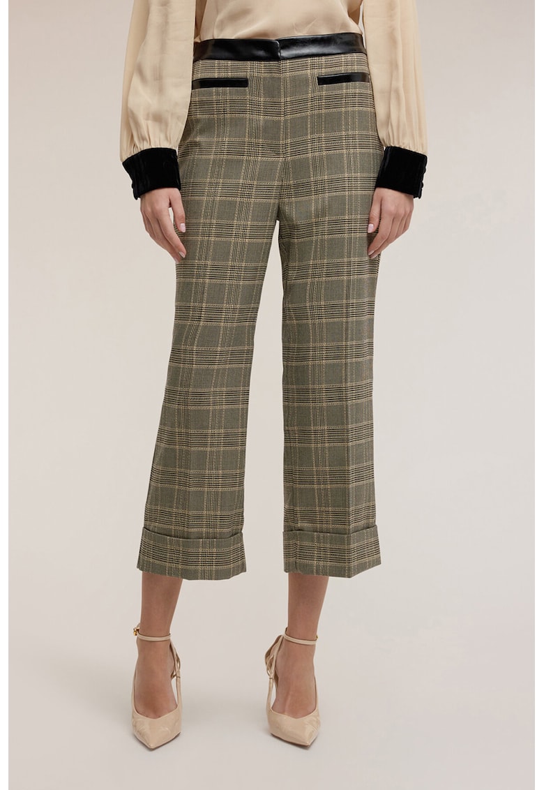 Pantaloni crop cu model in carouri si terminatie pliabila