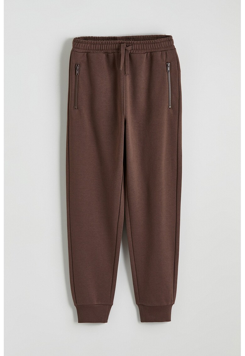 Pantaloni de trening din amestec de bumbac cu talie elastica - Maro inchis