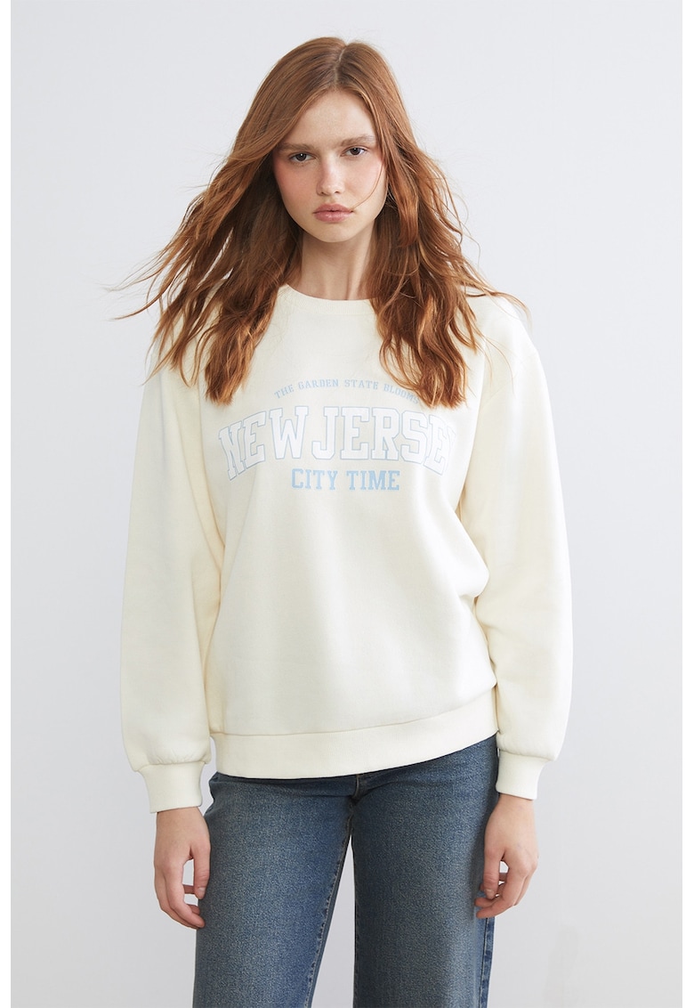 Bluza de trening cu decolteu la baza gatului si imprimeu text - Albastru deschis/Crem