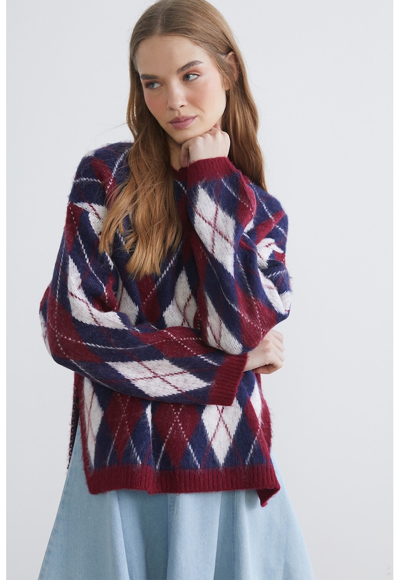 Pulover cu model argyle - Alb/Visiniu/Bleumarin