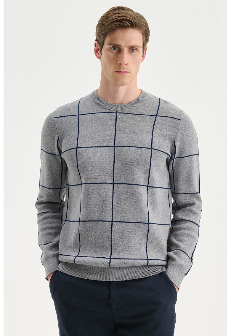 Pulover cu decolteu la baza gatului si model - Gri melange/Bleumarin