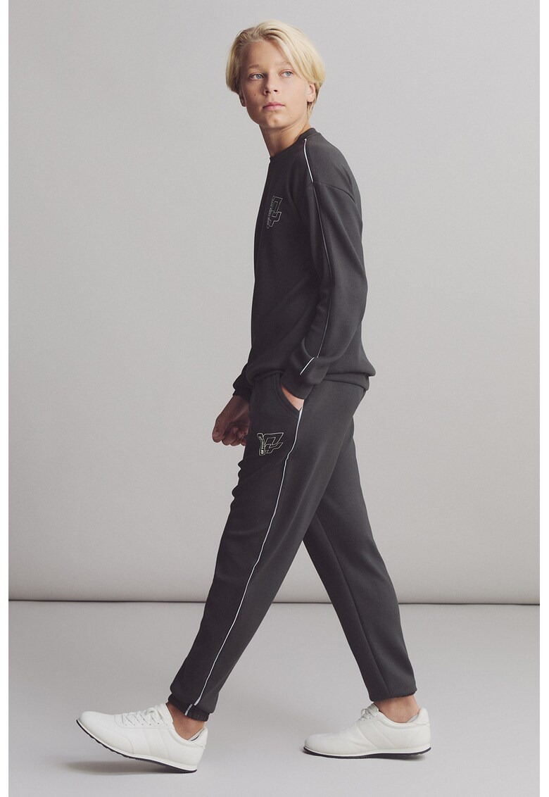 Pantaloni de trening cu segmente laterale contrastante - Gri inchis