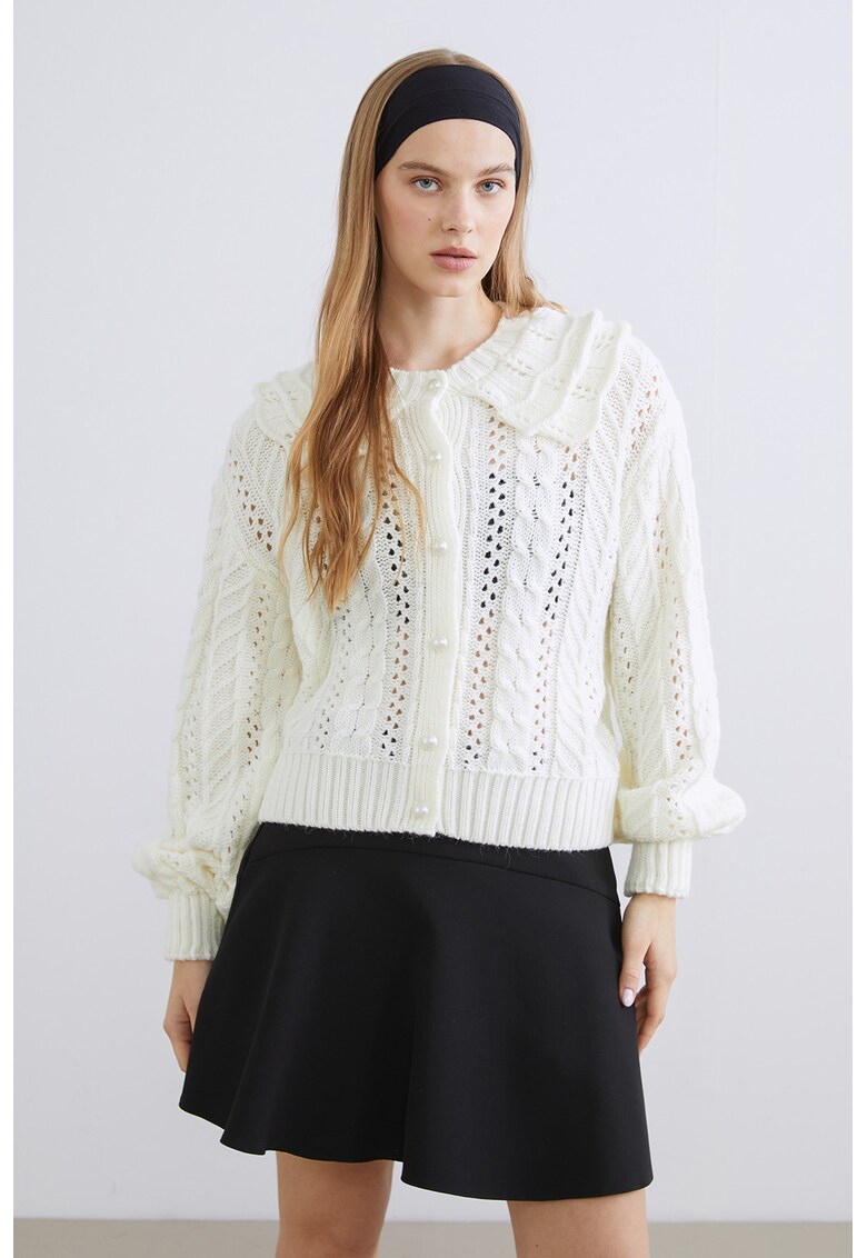 Cardigan cu nasturi tip bijuterie si perforatii - Crem