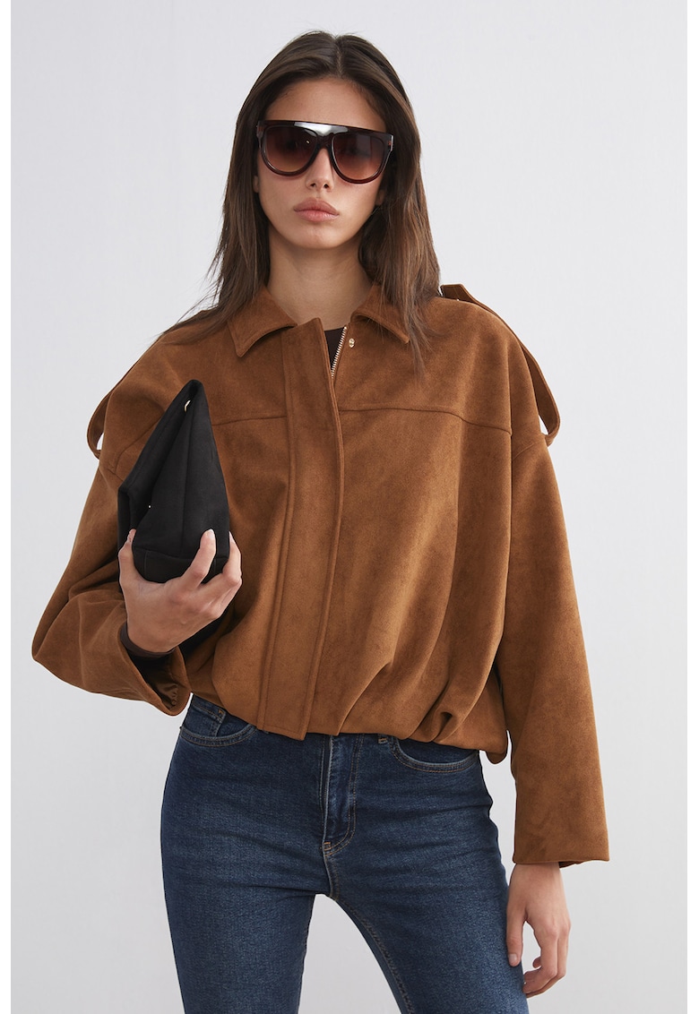 Jacheta lejera cu maneci cazute - Maro