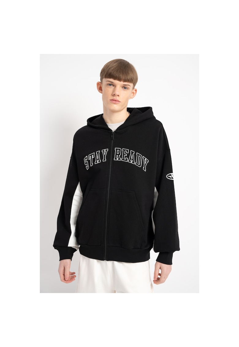 Hanorac lejer cu fermoar si imprimeu text