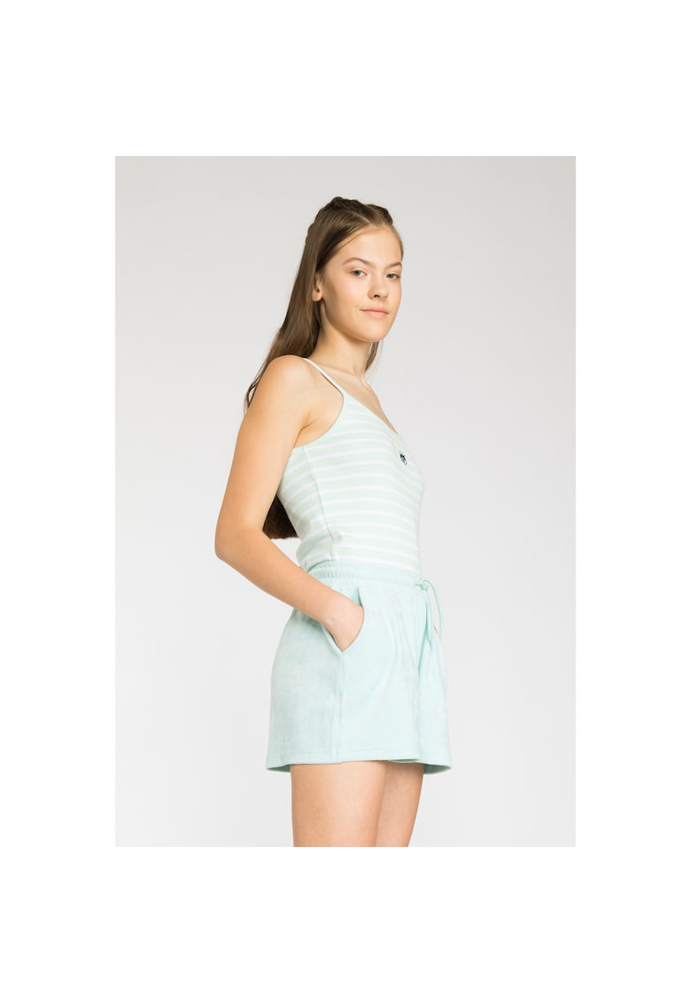 Pantaloni scurti cu talie inalta si buzunare laterale