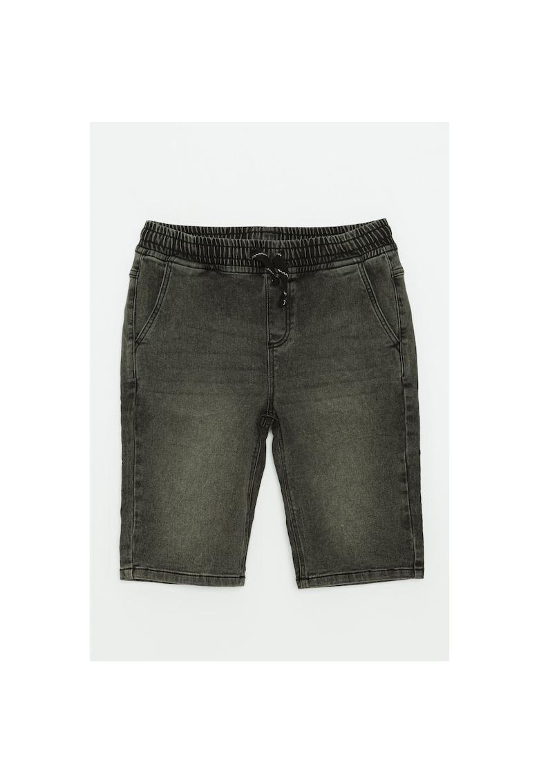 Pantaloni scurti cu aspect decolorat