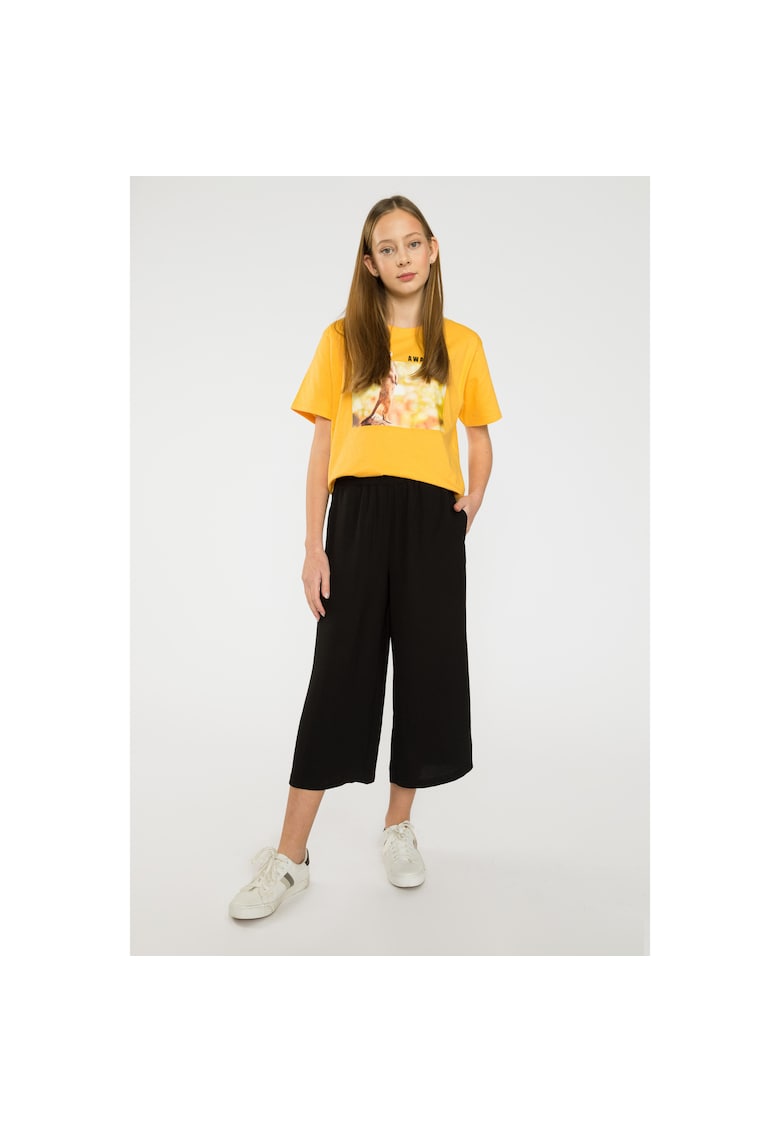 Pantaloni trei sferturi largi cu talie elastica -