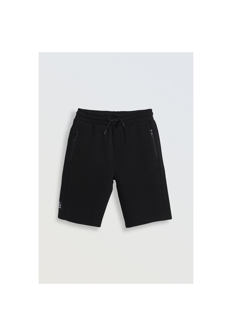 Pantaloni scurti din tricot cu snur